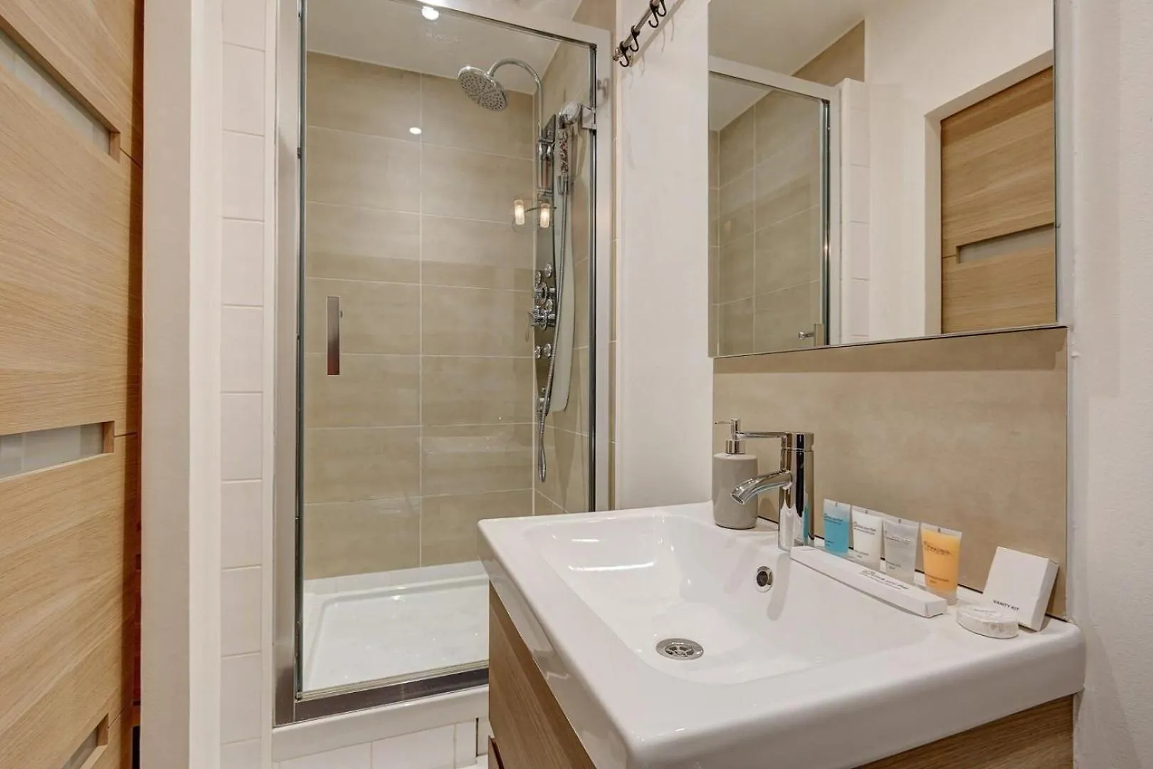 Bluestay 523 - Superb Apartment In Paris
