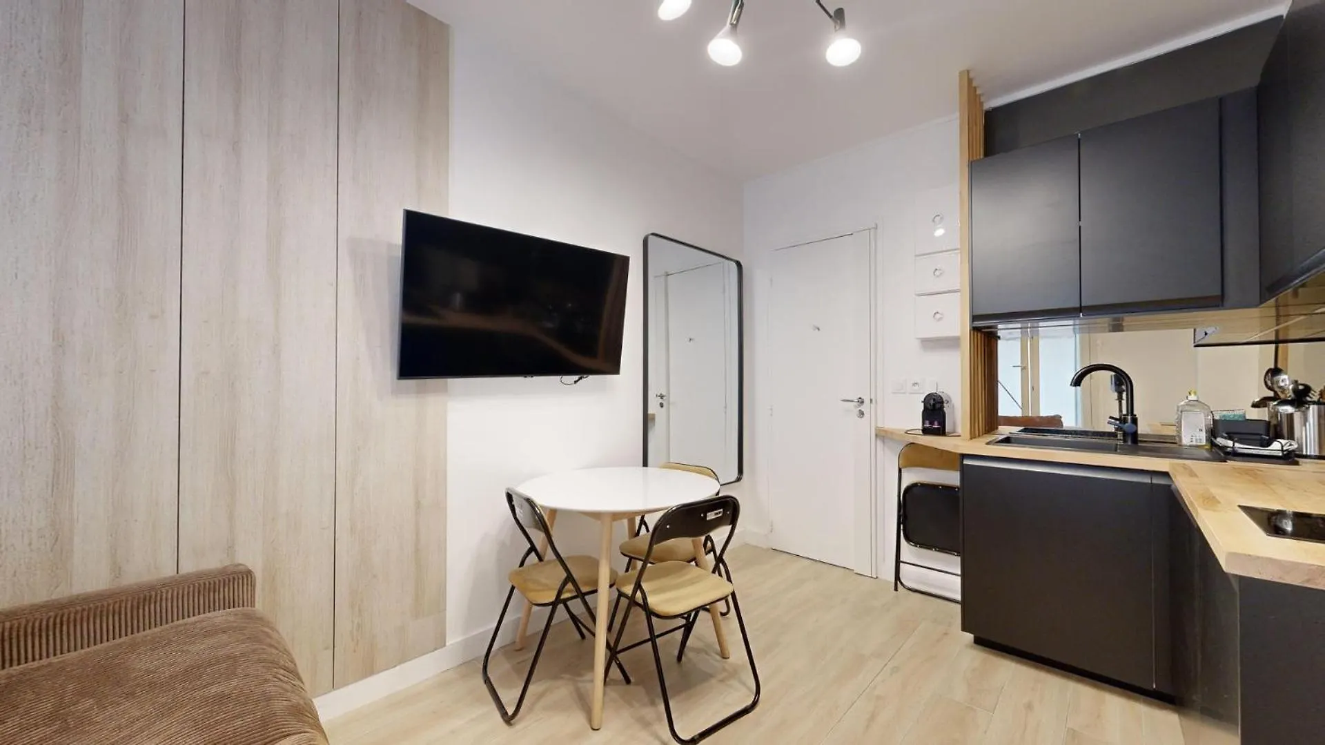 Bluestay 523 - Superb Apartment In Paris France